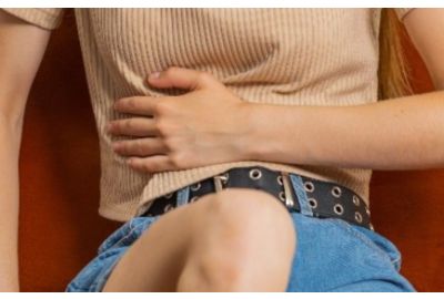 Brulures d'estomac : causes, symptômes et solutions